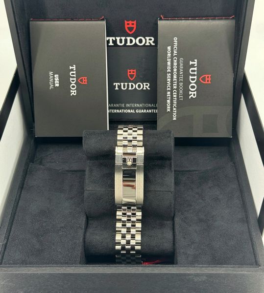 Tudor Black Bay Chrono M79360N-0019